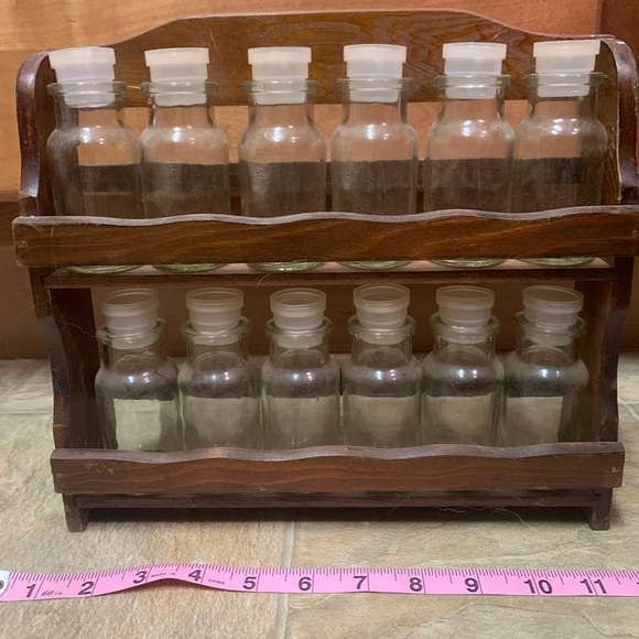 Vintage Wooden Spice rack - Picture 4 of 8